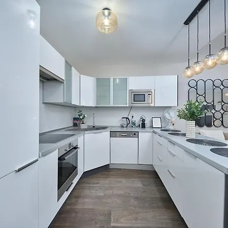 Laurinska Avenue For 4 Bratislava